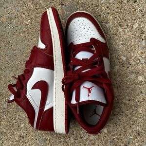 Jordan AJ1 Low SE